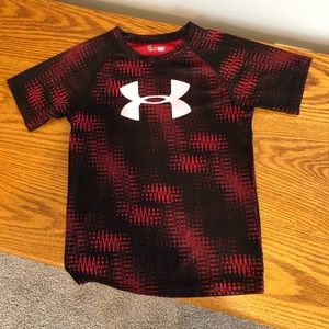Under Armour short sleeve shirt